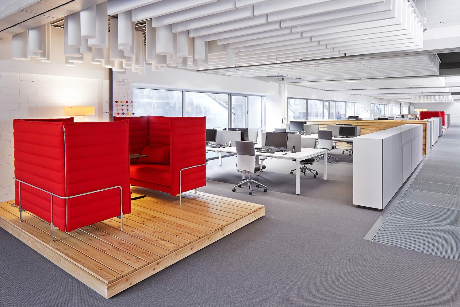 Как организовать рабочее пространство для open-space: советы и решения