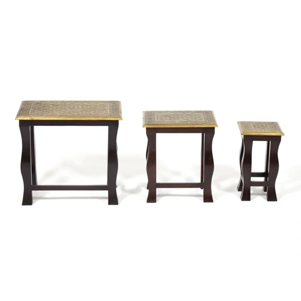 Комплект 3 столика Secret De Maison BRAHMA ( mod. ND-009) дерево манго/латунная чеканка, 56х36х50, 41х30х45, 24х24х40