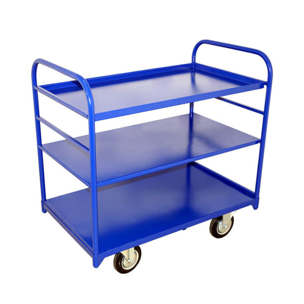 Тележка платформенная трехъярусная ТЯ 3 полки с бортами (600х1000) 160 черная резина Тележка платформенная трехъярусная ТЯ 3 полки с бортами (600х1000) 160 черная резина