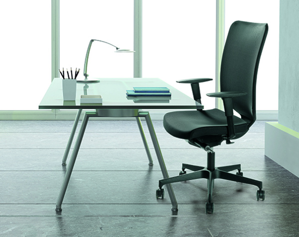 Офисное кресло Flex с высокой спинкой под обивку на крестовине с колесами 60x53x105 Офисное кресло Flex с высокой спинкой под обивку на крестовине с колесами 60x53x105